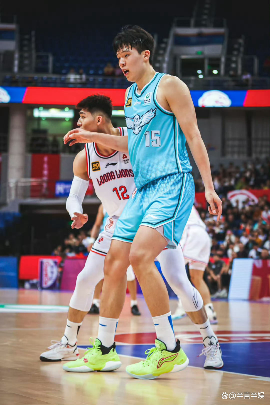 杨瀚森顶住鹈鹕双塔冲击奉上夏联含金量最高一战？(杨瀚森nba试训表现)