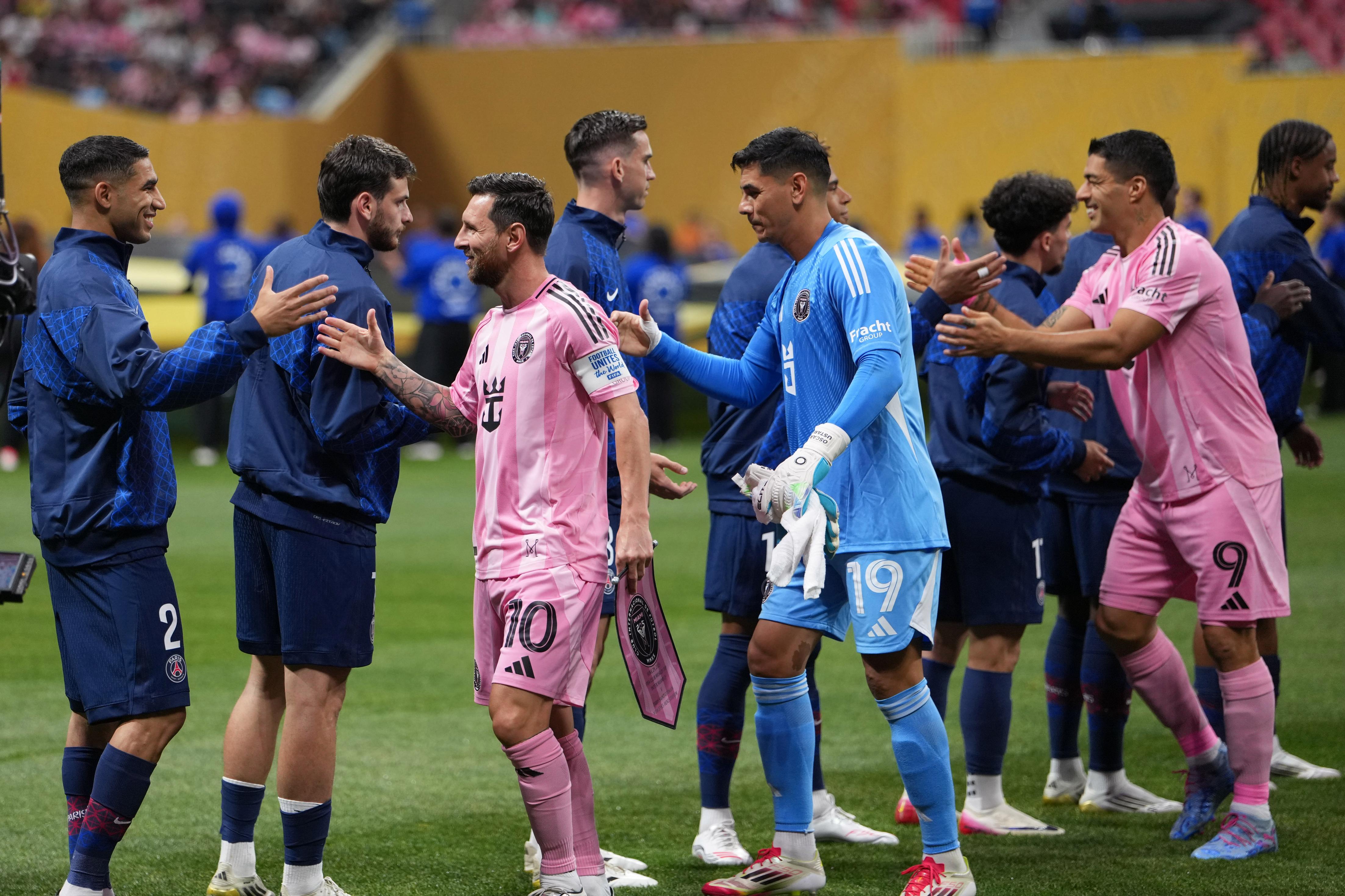 世俱杯1/4决赛：巴黎圣日耳曼2-0拜仁慕尼黑(2020年足球世俱杯拜仁)